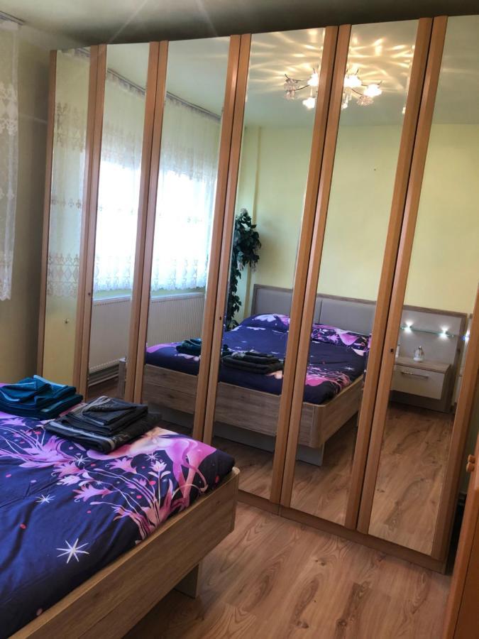 Lupeni  La Symo Apartament Straja Lupeni מראה חיצוני תמונה